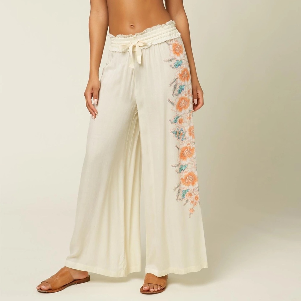 O’neill Ladies Ninette Flood Pants Size Small Color Creamy White